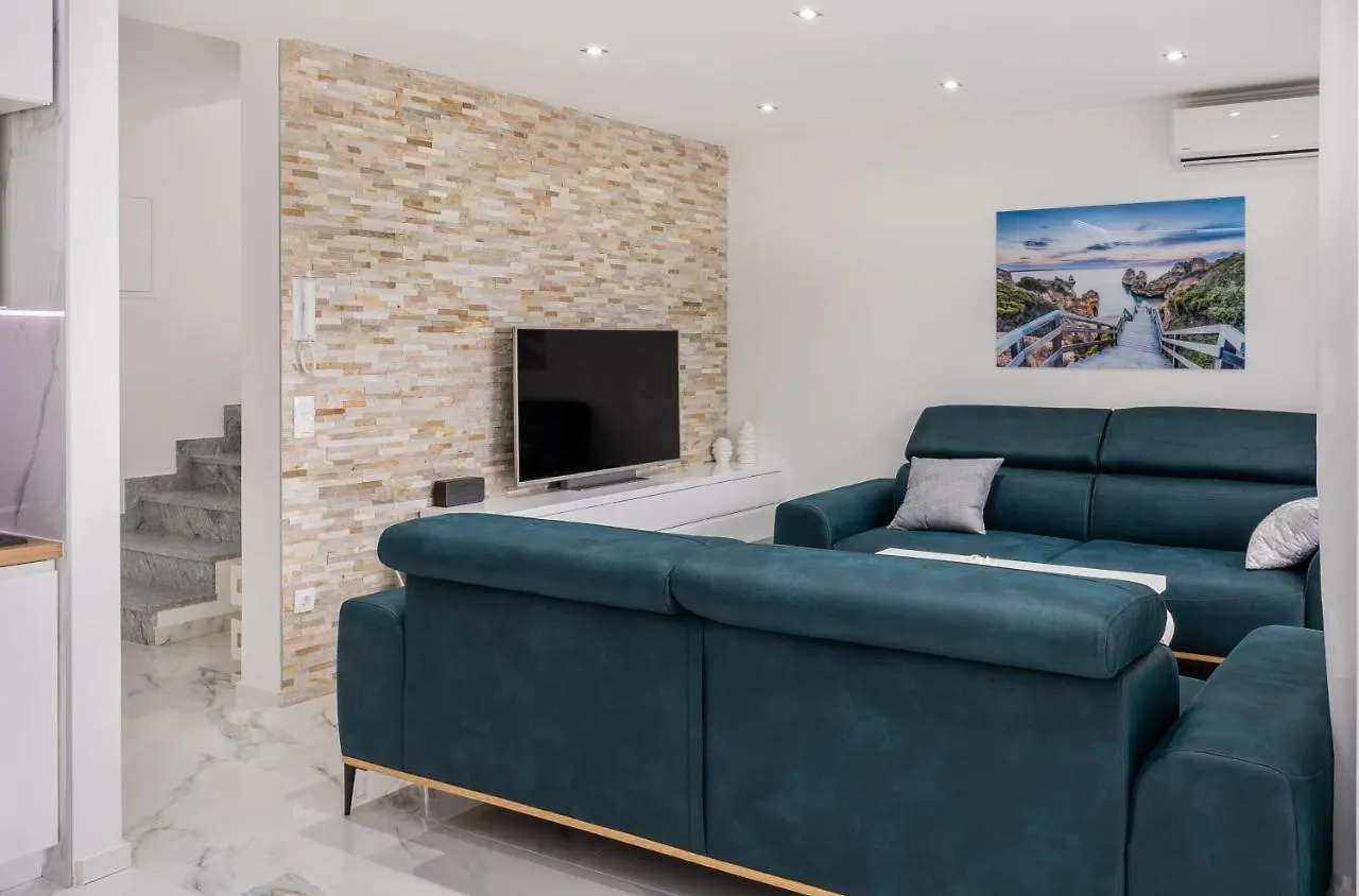 Palms Holiday Home Crikvenica Croatia